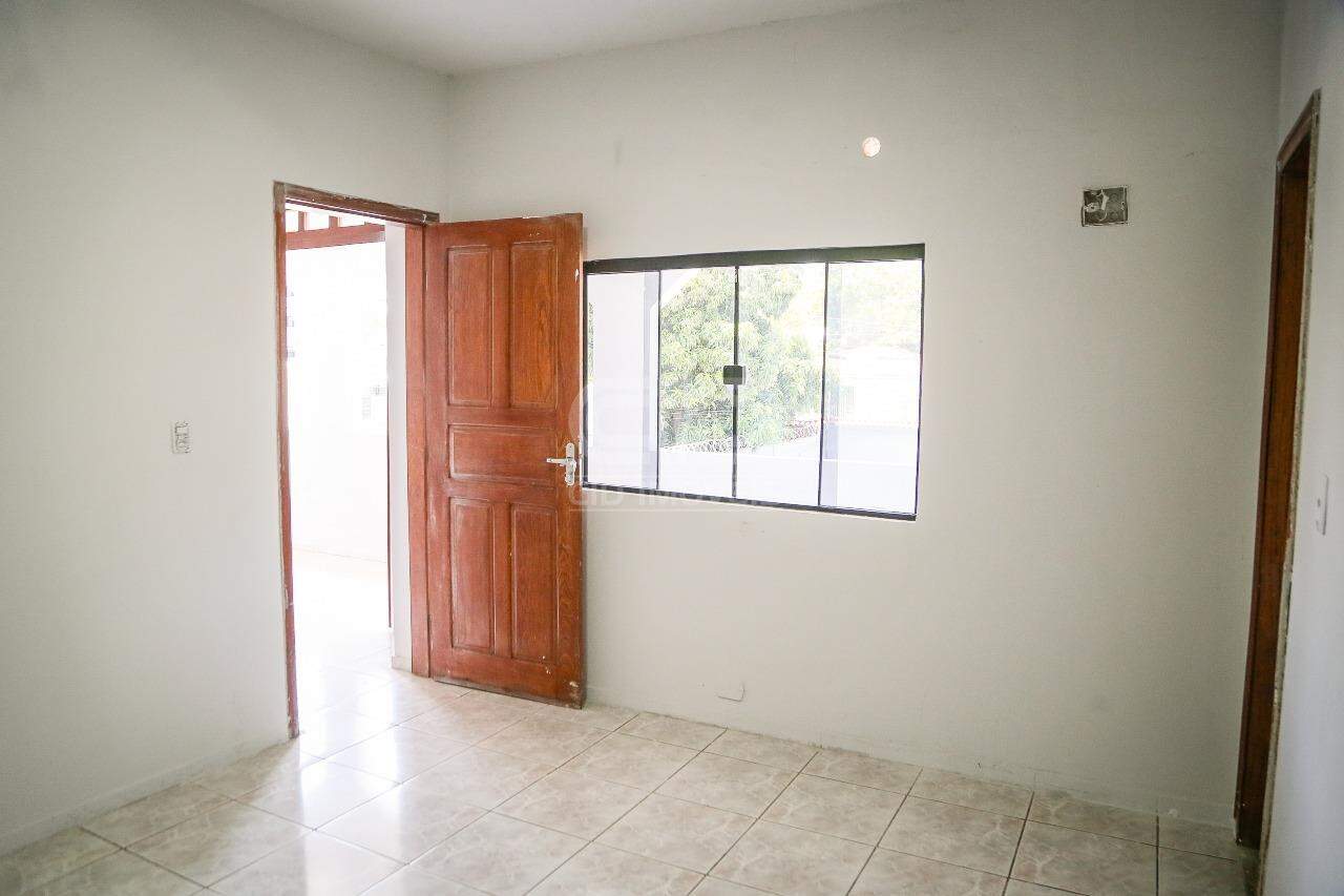 Sobrado para aluguel no Jardim Santa Marta: 
