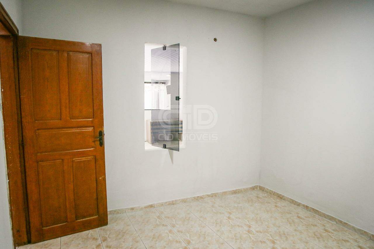 Sobrado para aluguel no Jardim Santa Marta: 