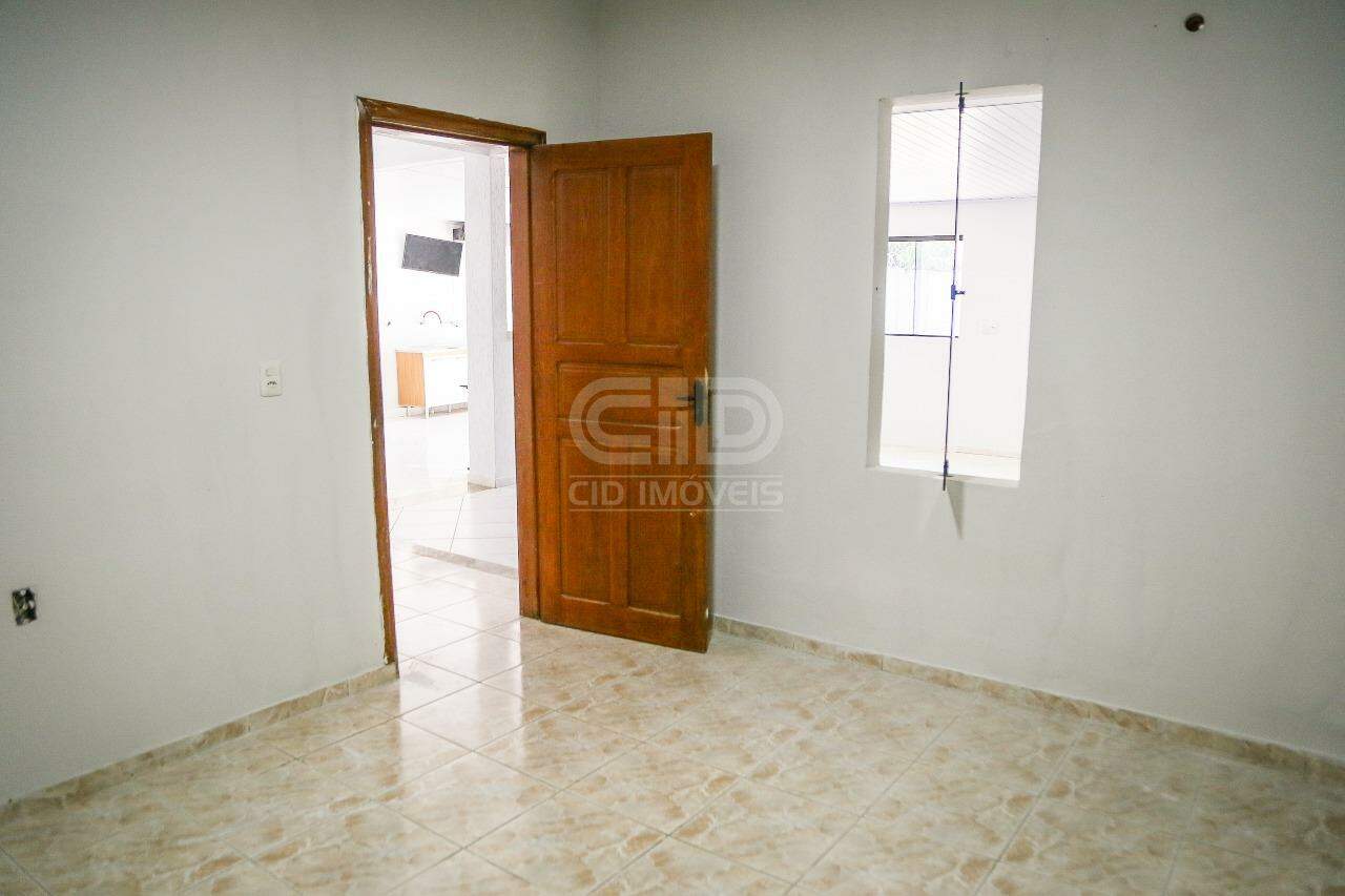 Sobrado para aluguel no Jardim Santa Marta: 