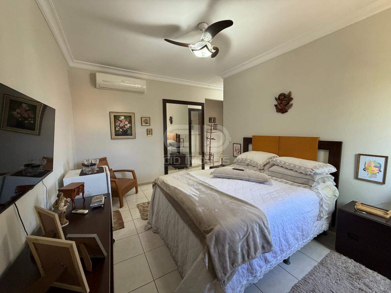 Casa, 4 quartos, 472 m² - Foto 19