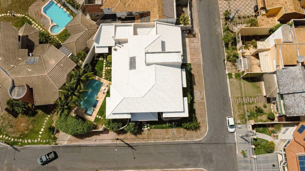 Casa de Condomínio à venda com 6 quartos, 588m² - Foto 26