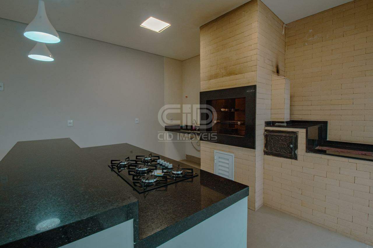 Casa à venda com 3 quartos, 220m² - Foto 13