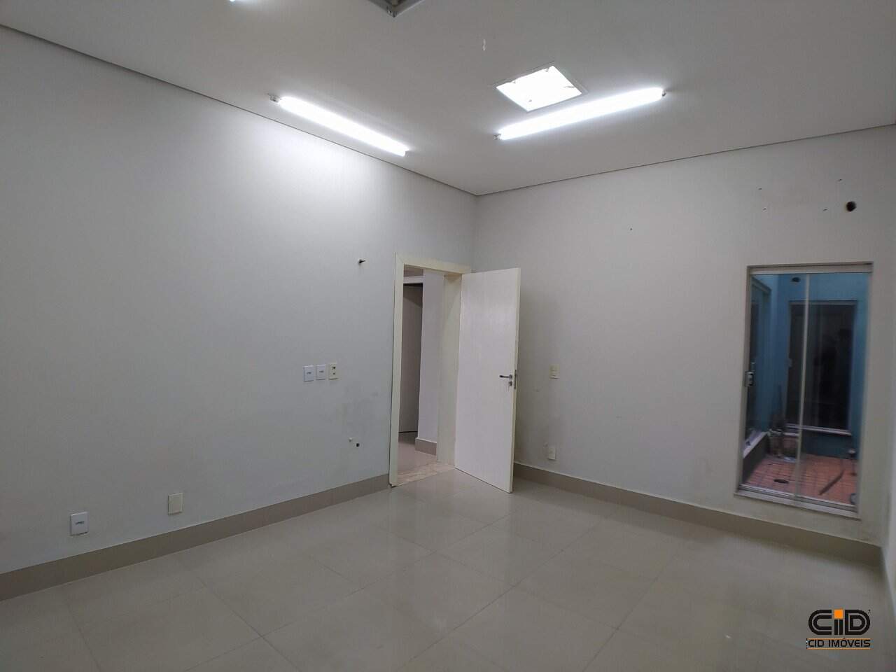Prédio Inteiro, 240 m² - Foto 5