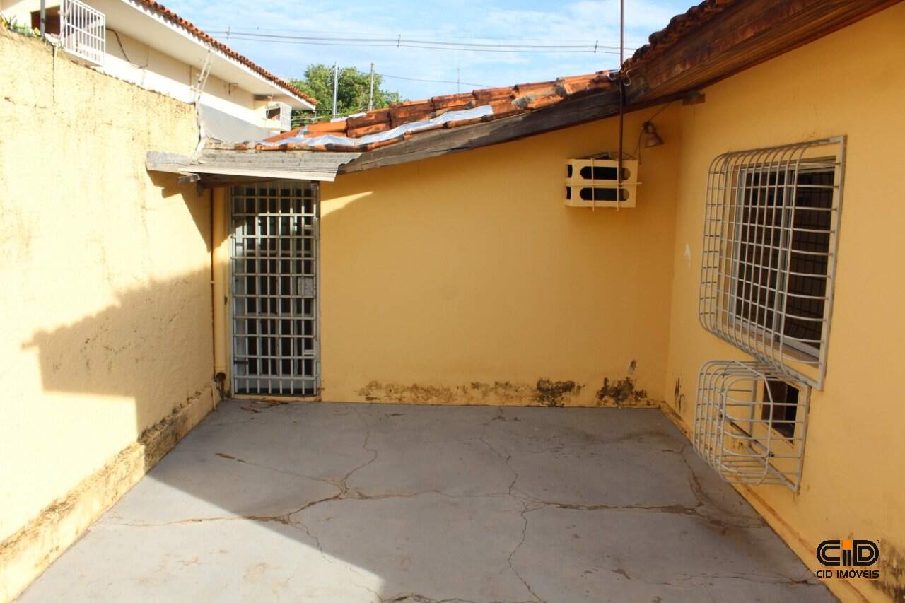 Casa à venda com 3 quartos, 201m² - Foto 26