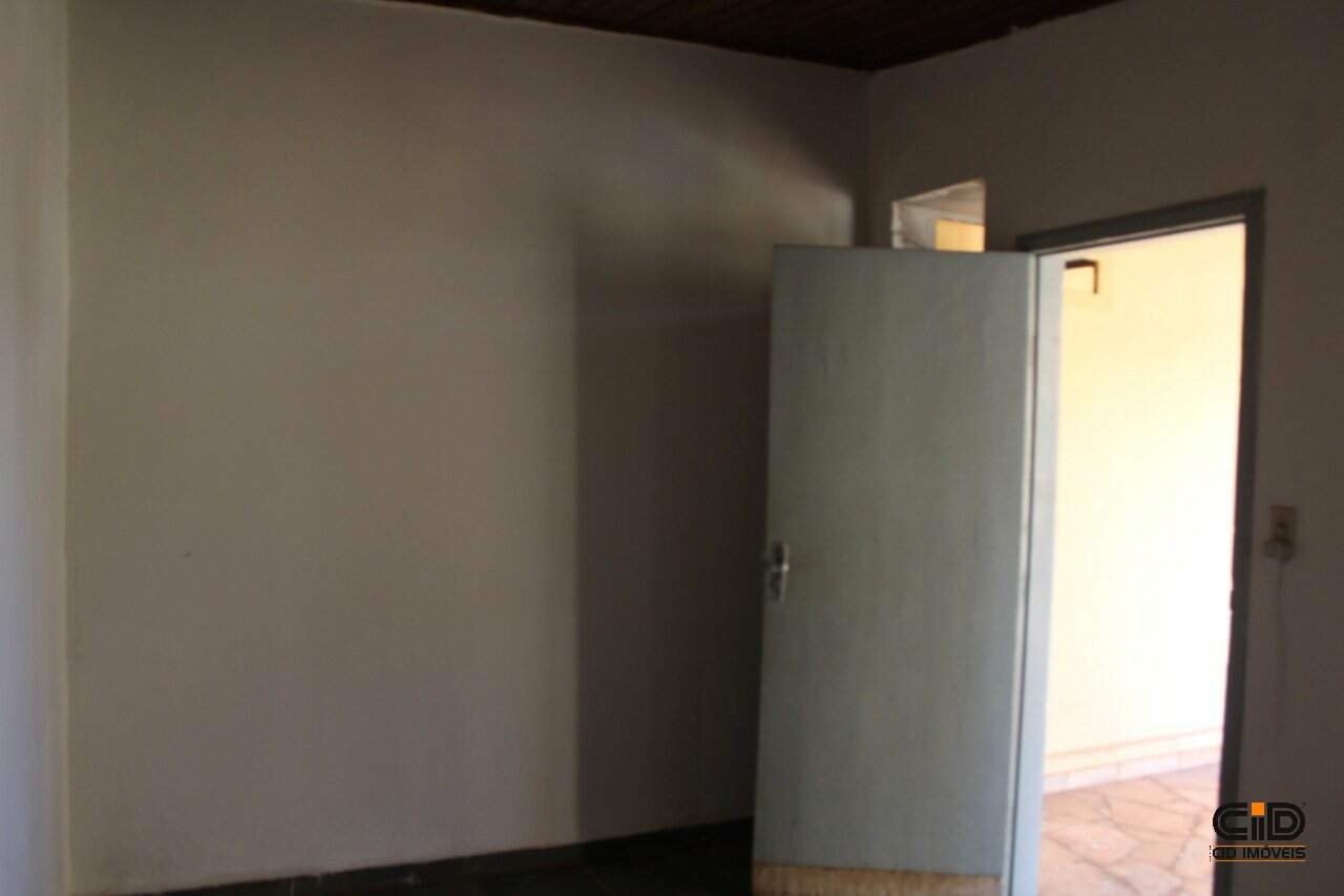 Casa à venda com 3 quartos, 201m² - Foto 28