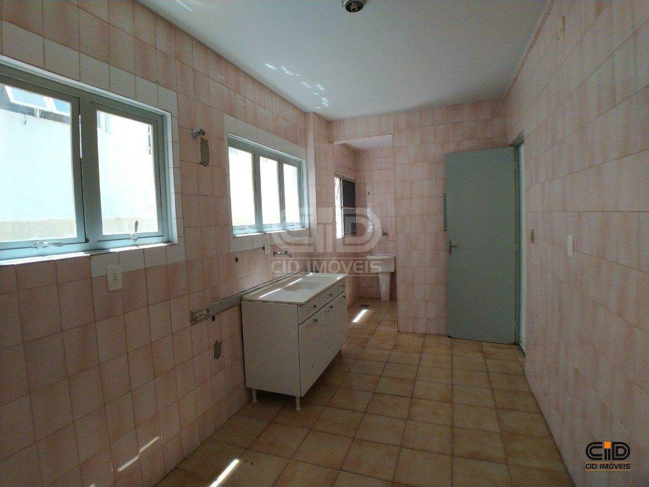 Apartamento à venda com 3 quartos, 95m² - Foto 13