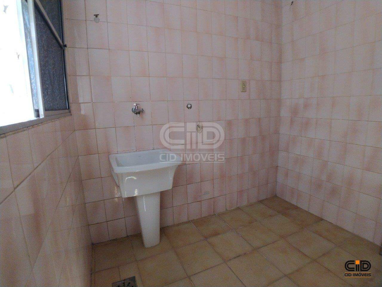 Apartamento à venda com 3 quartos, 95m² - Foto 15