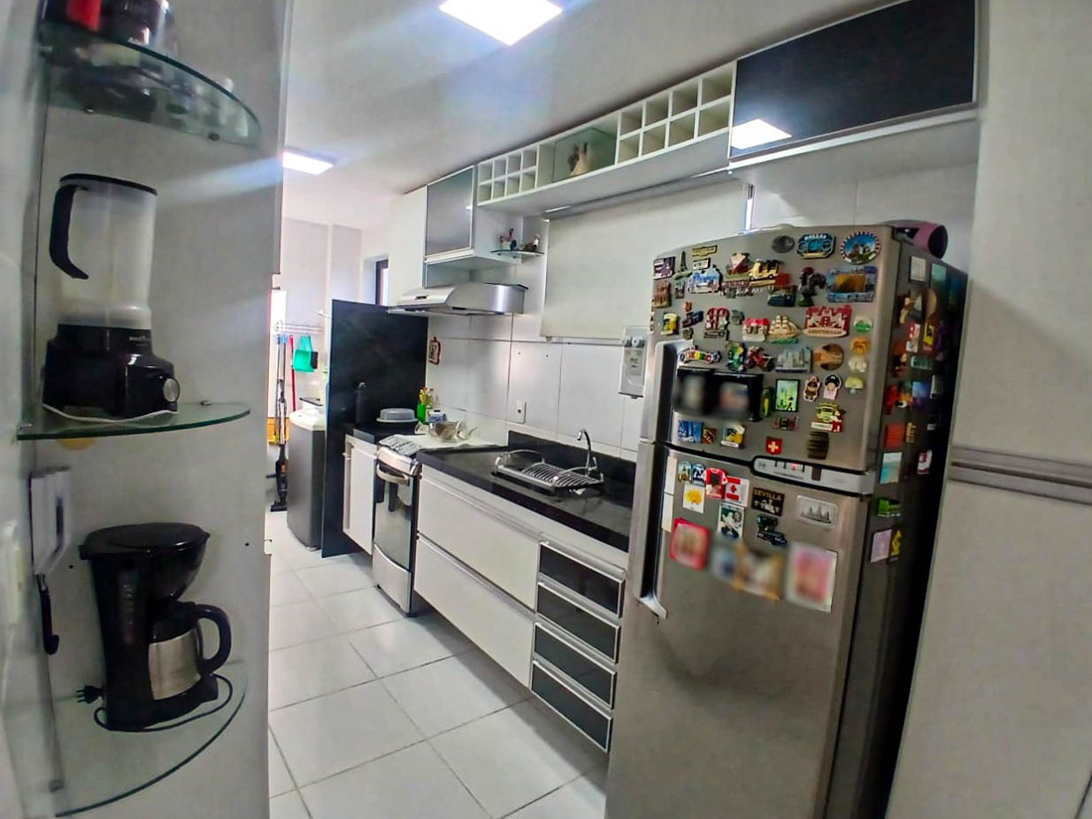 Apartamento à venda no Intermares: 