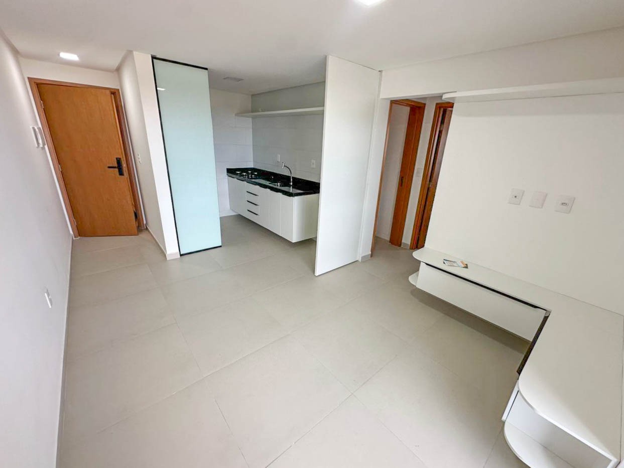 Apartamento para aluguel no Intermares: 