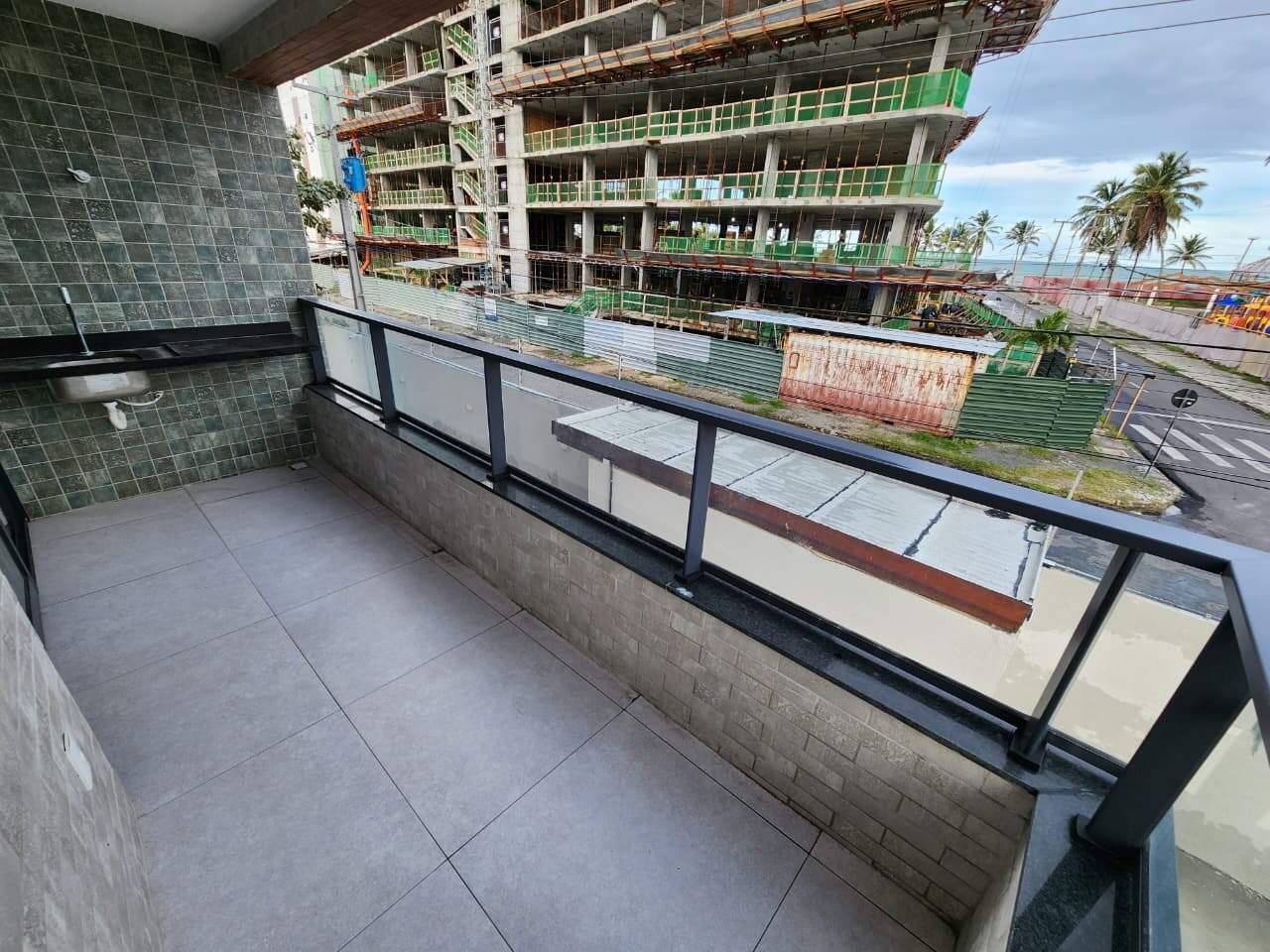Apartamento à venda no Intermares: 