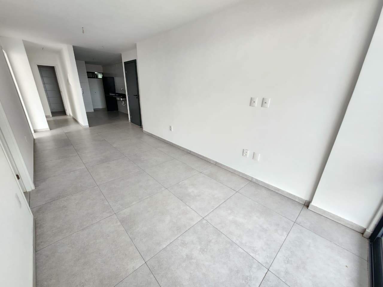 Apartamento à venda no Intermares: 