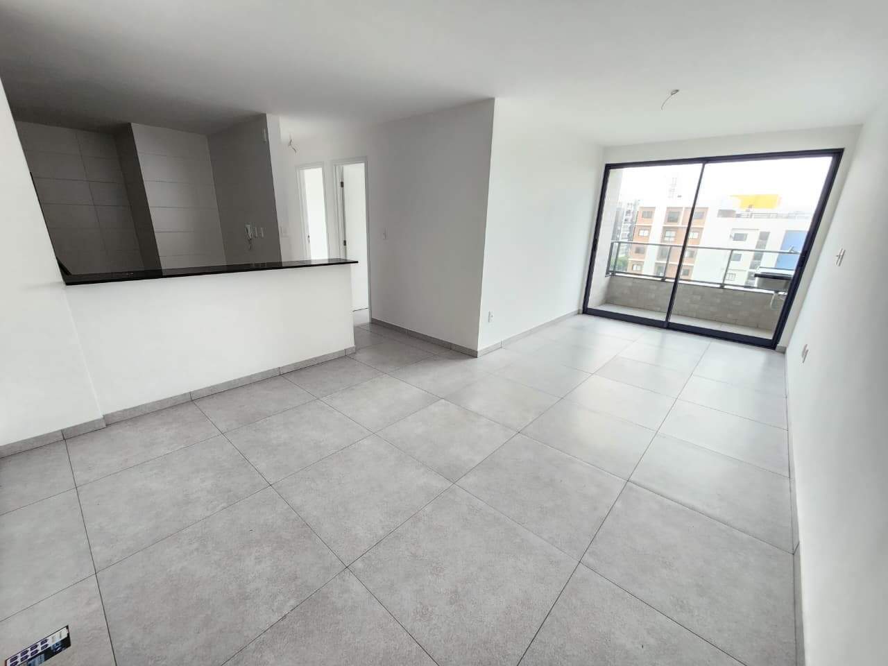 Apartamento à venda no Intermares: 