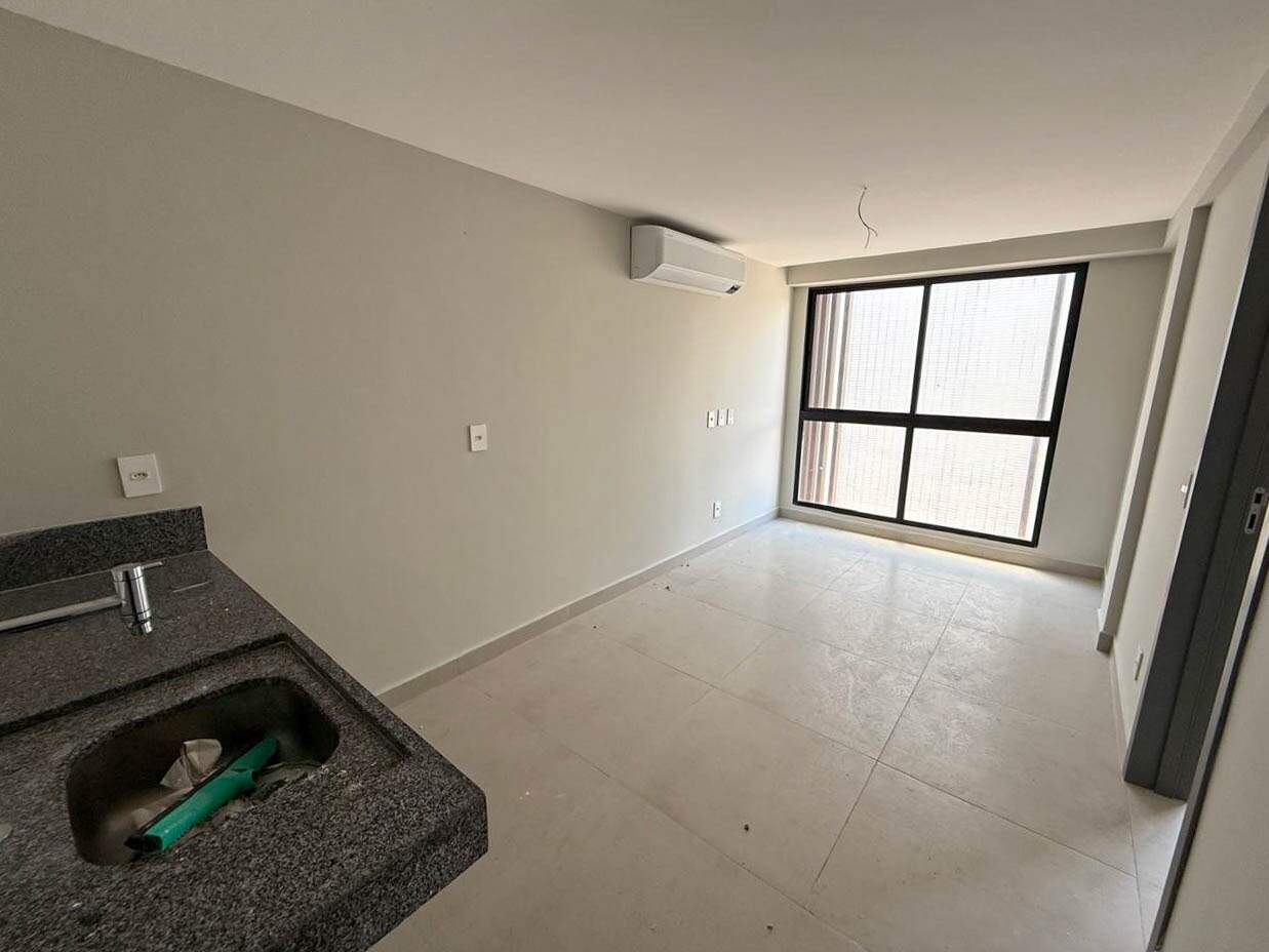 Apartamento à venda no Intermares: 