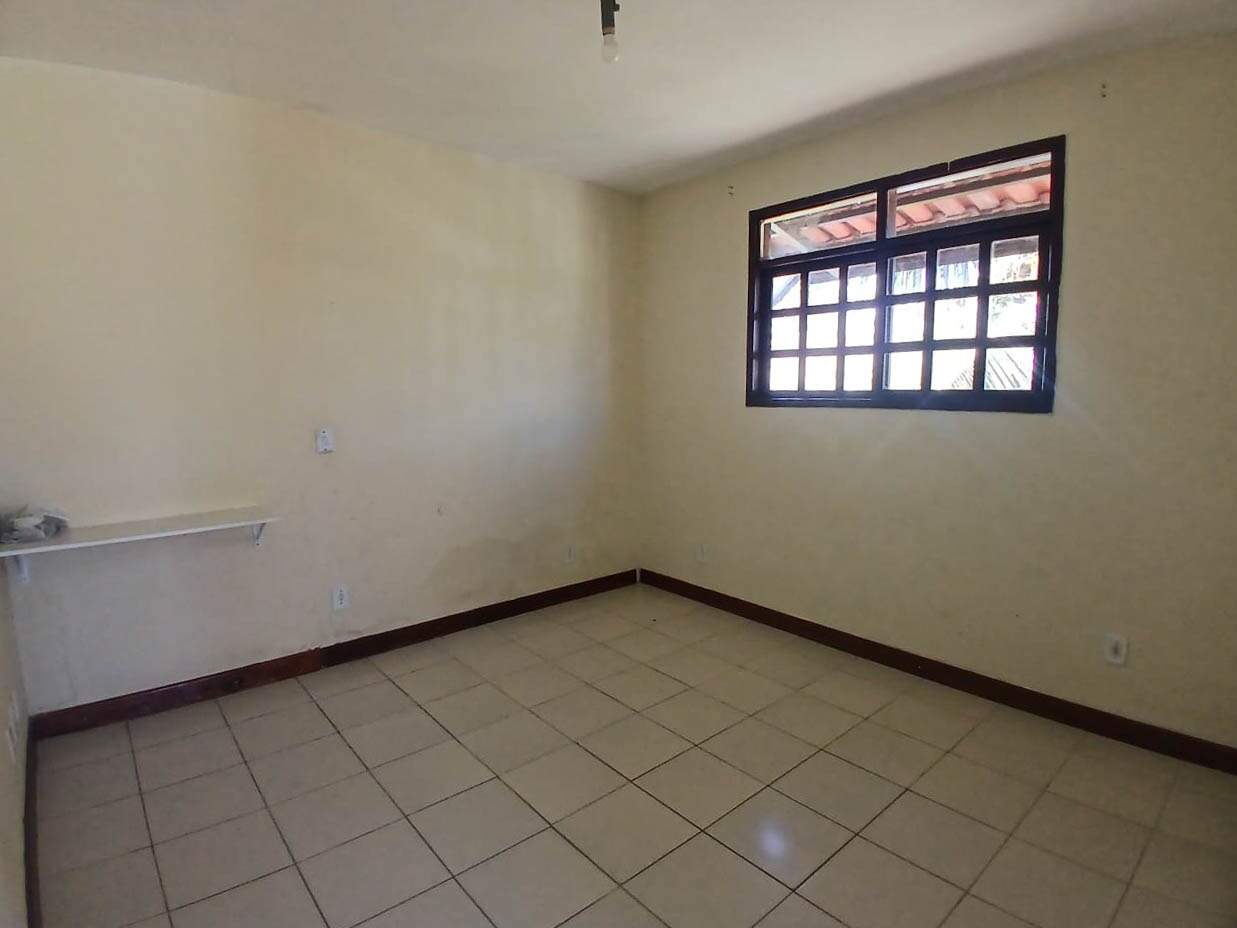 Casa à venda no Intermares: 