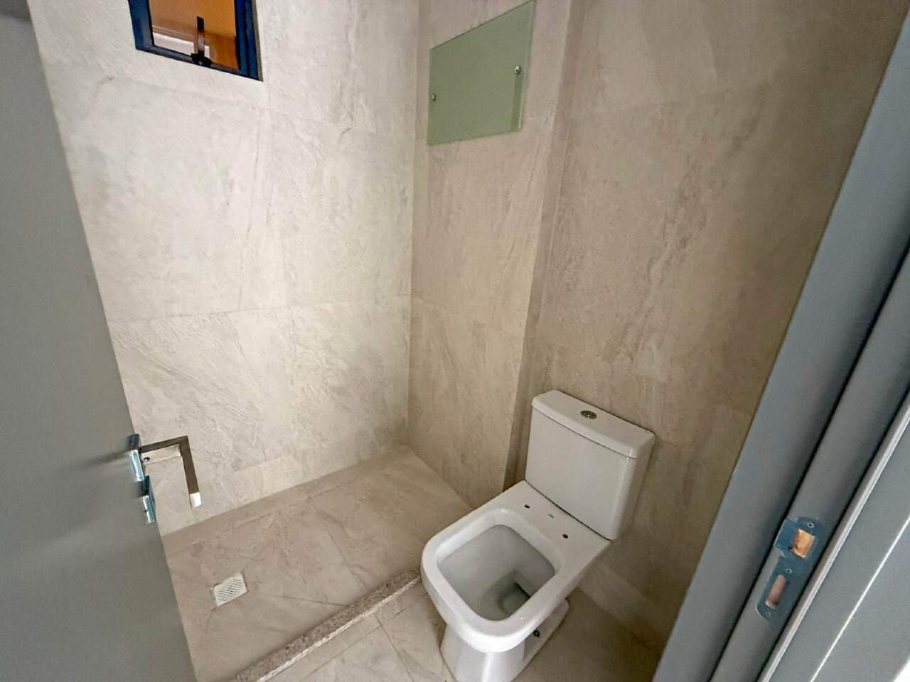 Flat à venda no Jardim Oceania: 