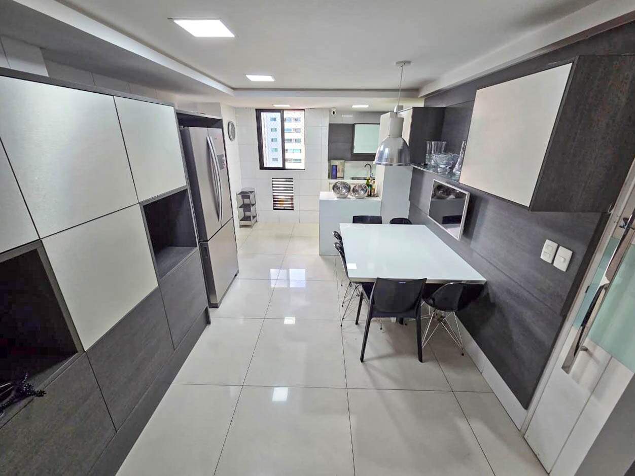 Apartamento à venda no Tambaú: 