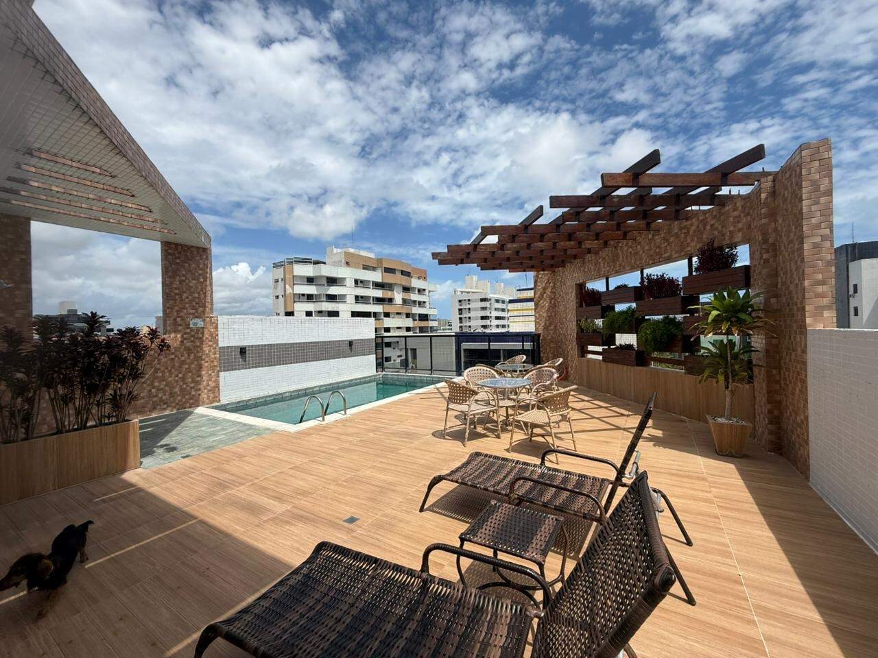 Apartamento à venda no Intermares: 