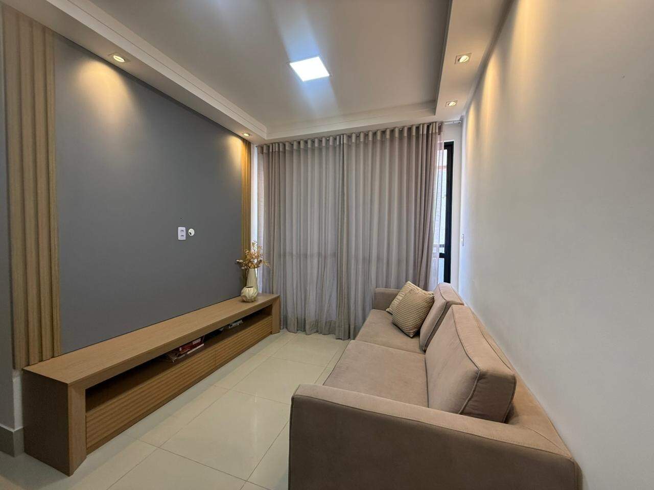 Apartamento à venda no Intermares: 