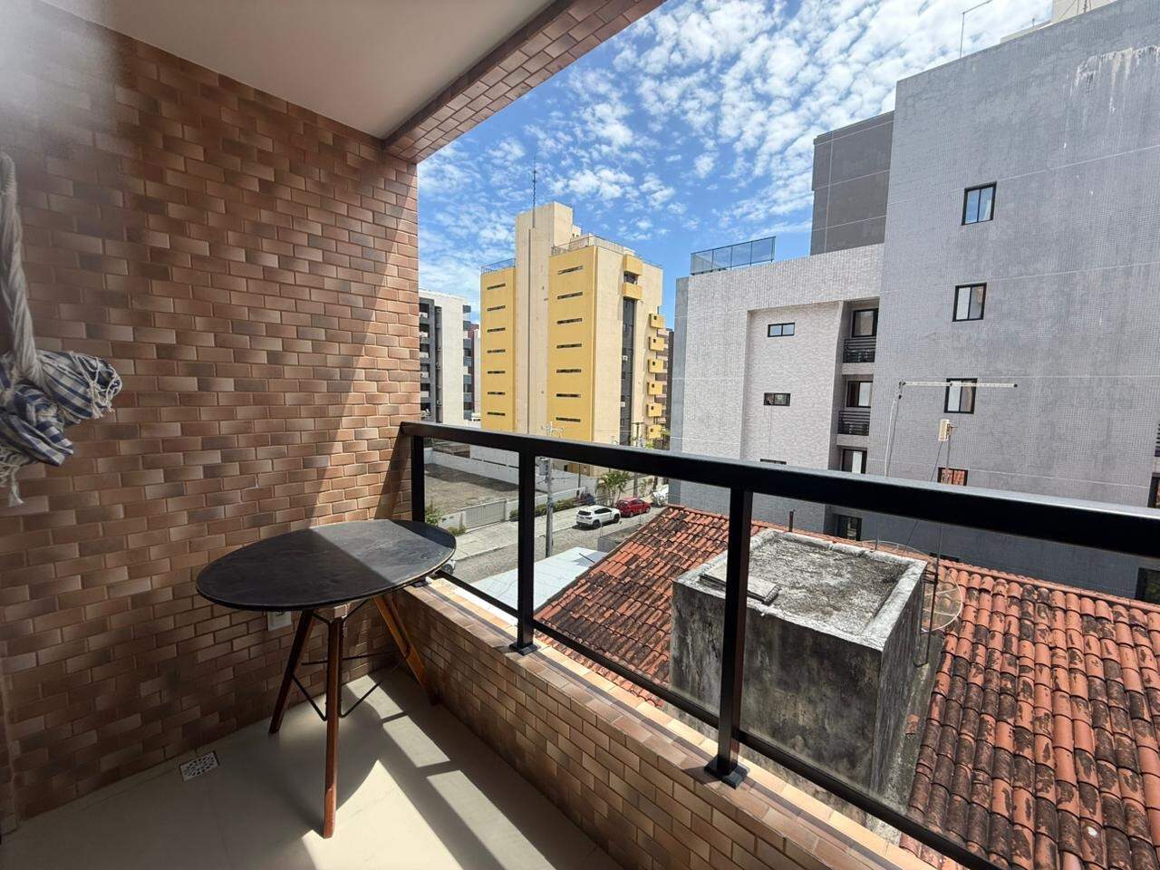 Apartamento à venda no Intermares: 