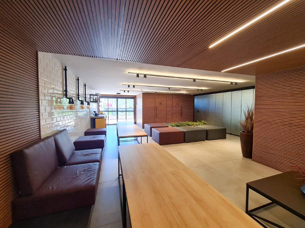 Apartamento à venda no Intermares: 