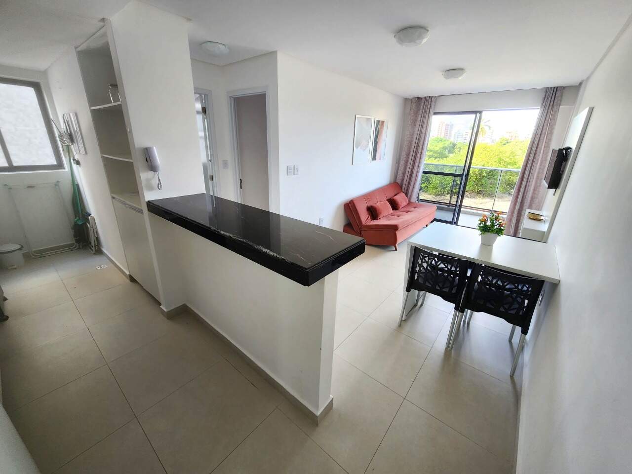 Apartamento à venda no Intermares: 