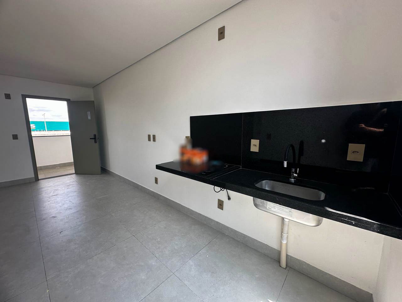 Flat à venda no Intermares: 