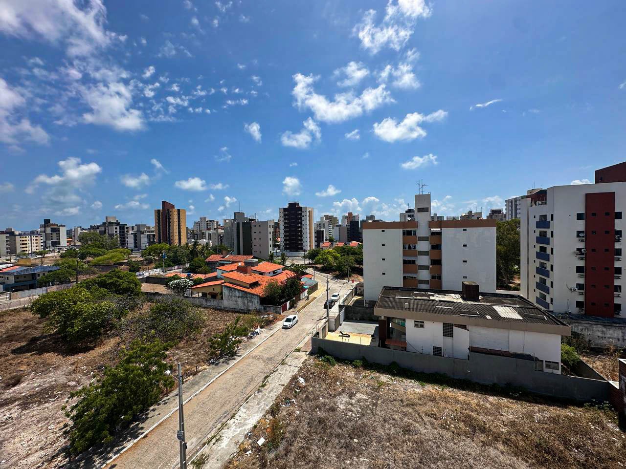Flat à venda no Intermares: 