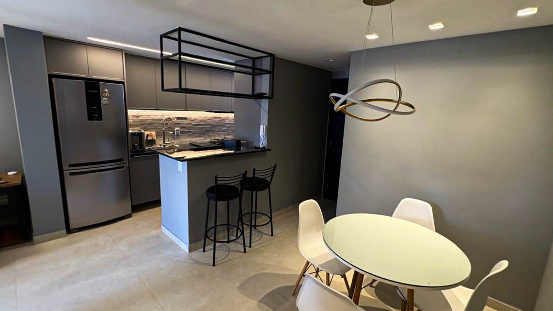 Apartamento à venda no Intermares: 