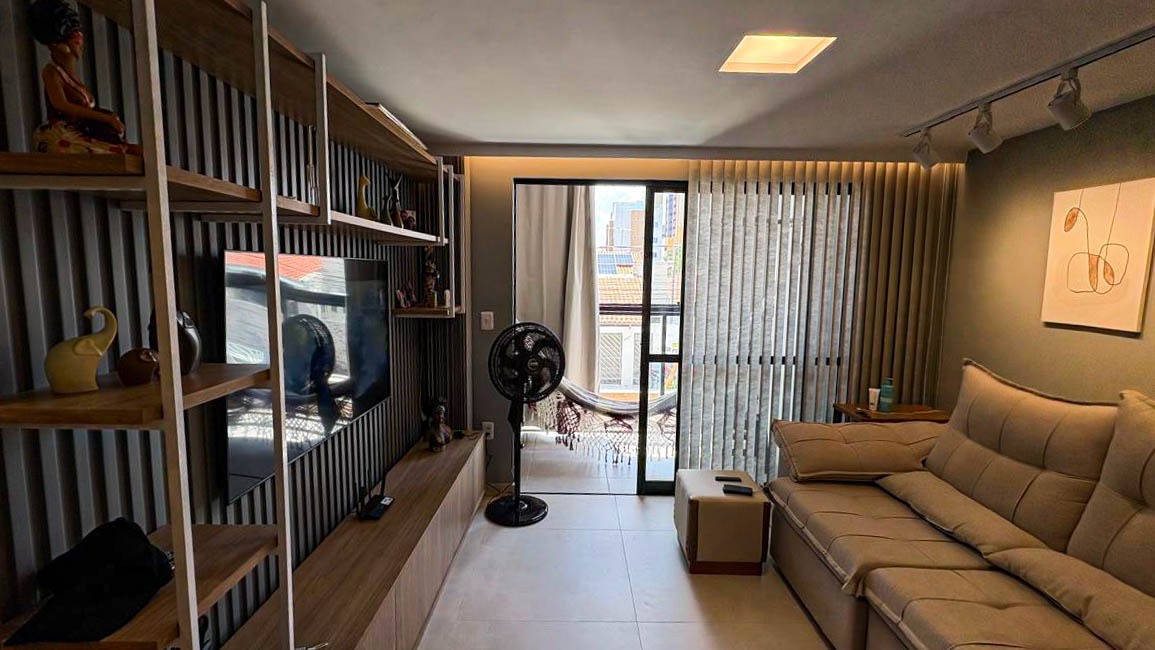 Apartamento à venda no Intermares: 