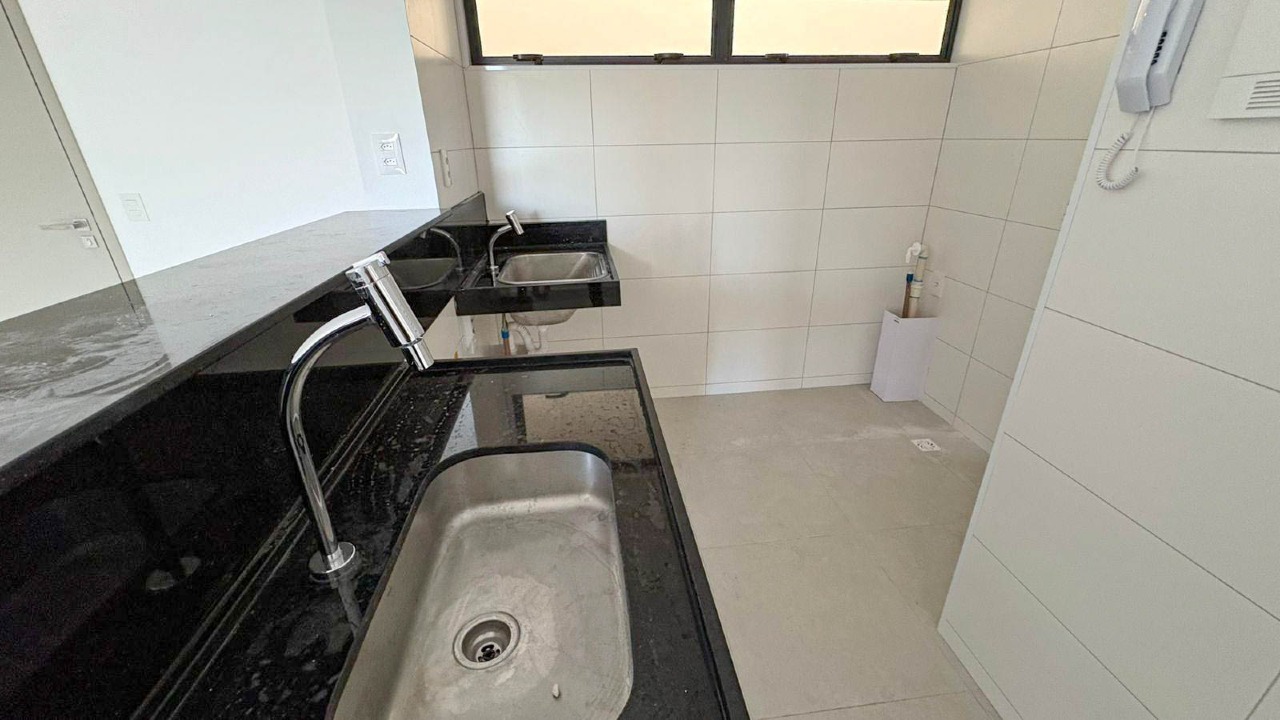 Apartamento à venda no Ponta do Seixas: 