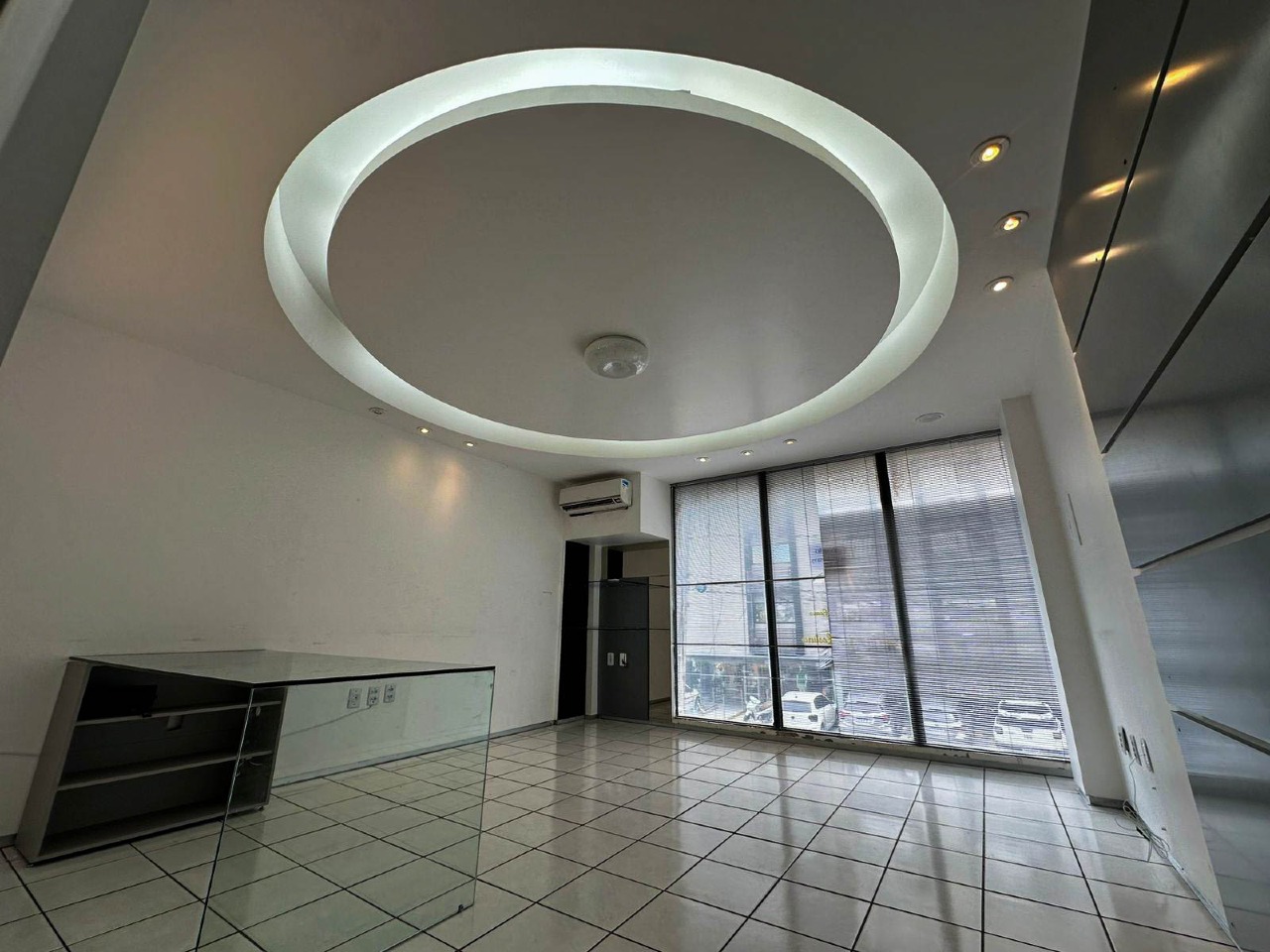 Sala comercial à venda no Manaíra: 