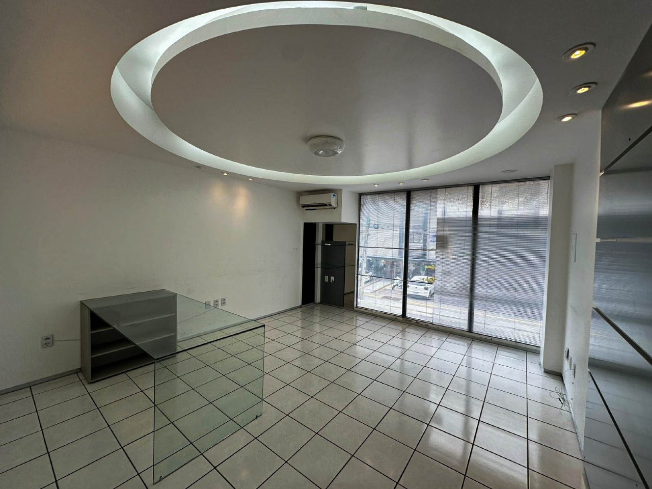 Sala comercial à venda no Manaíra: 