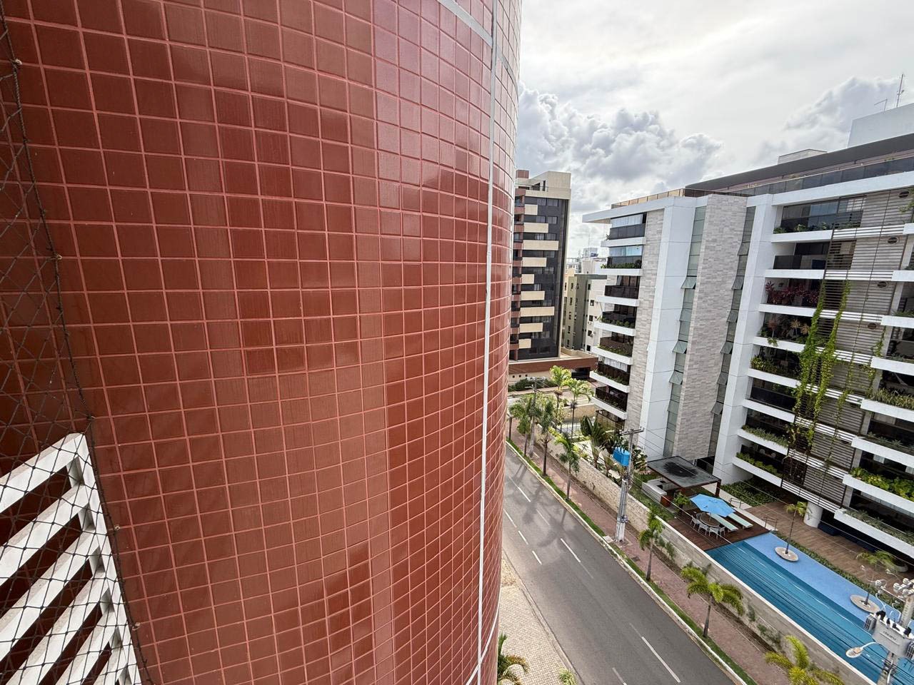 Apartamento à venda no Intermares: 