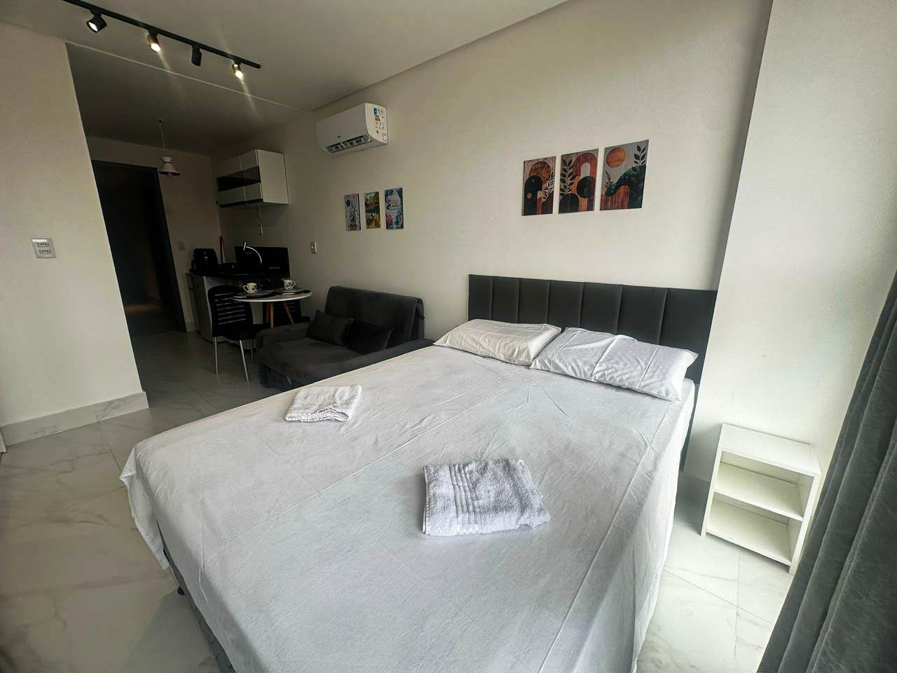 Flat à venda no Jardim Oceania: 