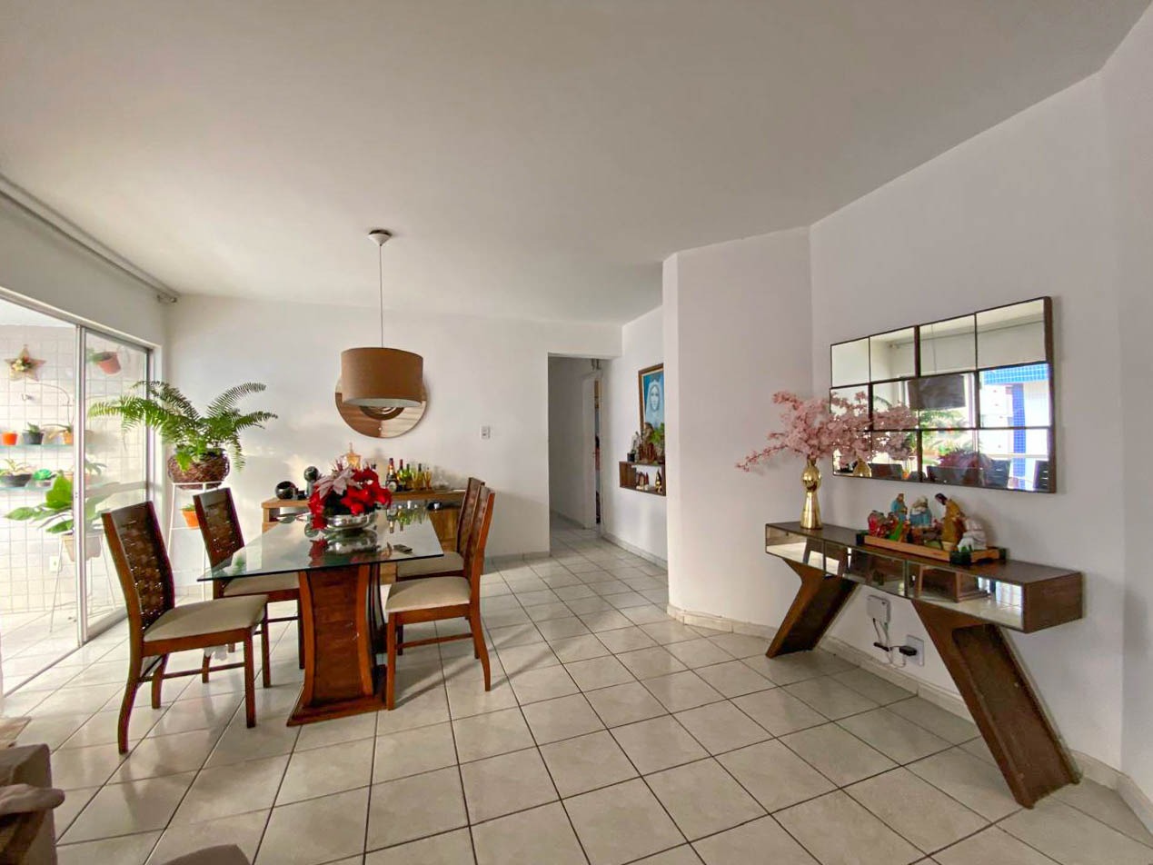 Apartamento à venda no Tambaú: 