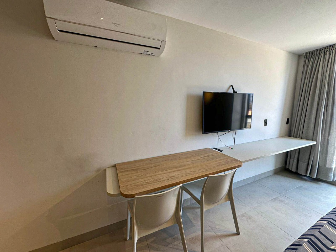 Flat para aluguel no Intermares: 