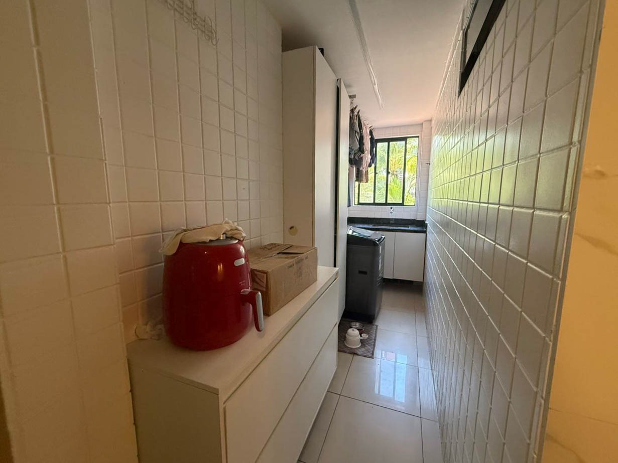 Apartamento à venda no Intermares: 