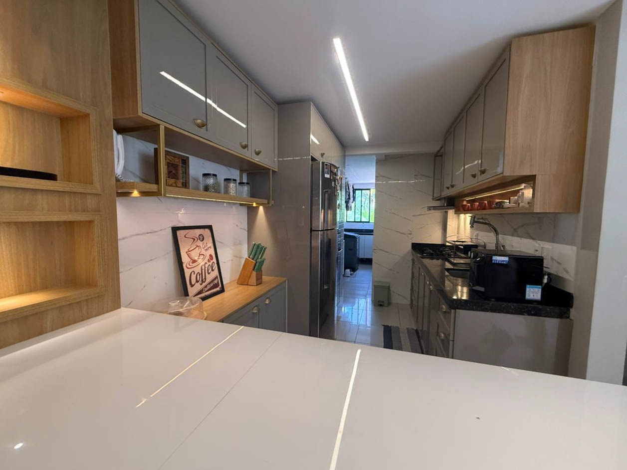 Apartamento à venda no Intermares: 