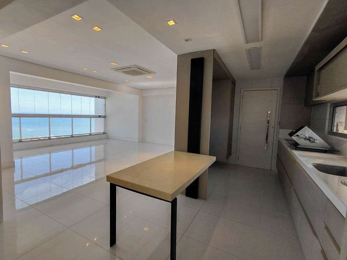 Apartamento à venda no Aeroclube: 