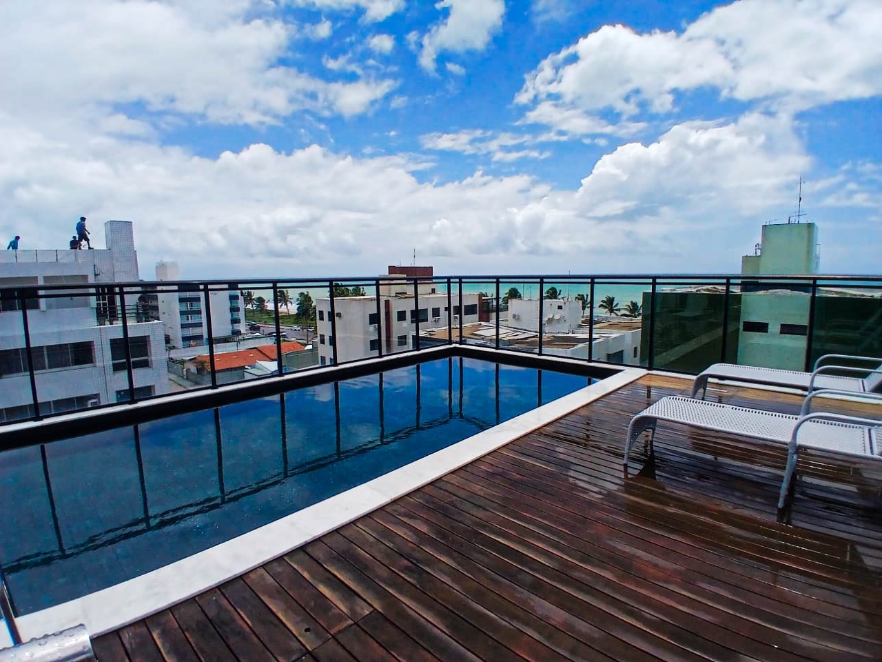 Apartamento à venda no Intermares: 