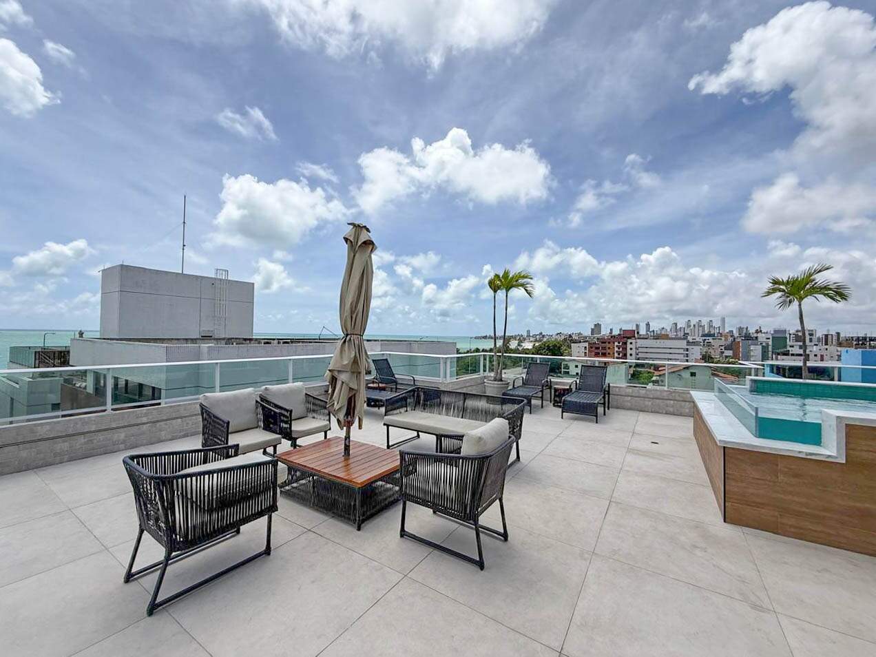 Apartamento à venda no Bessa: 