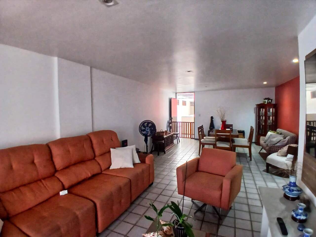 Apartamento à venda no Intermares: 