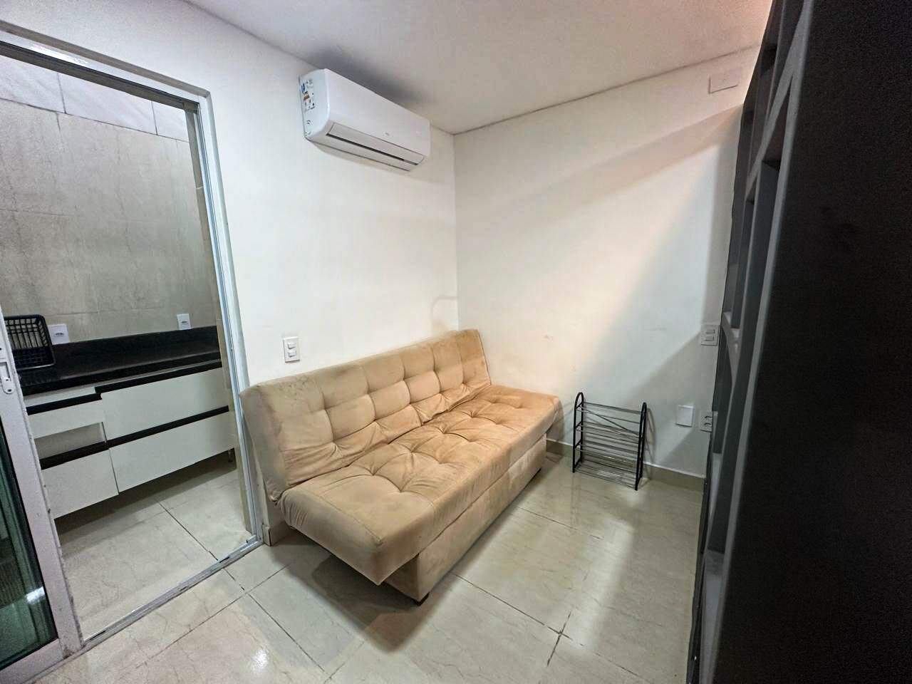 Flat à venda no Intermares: 