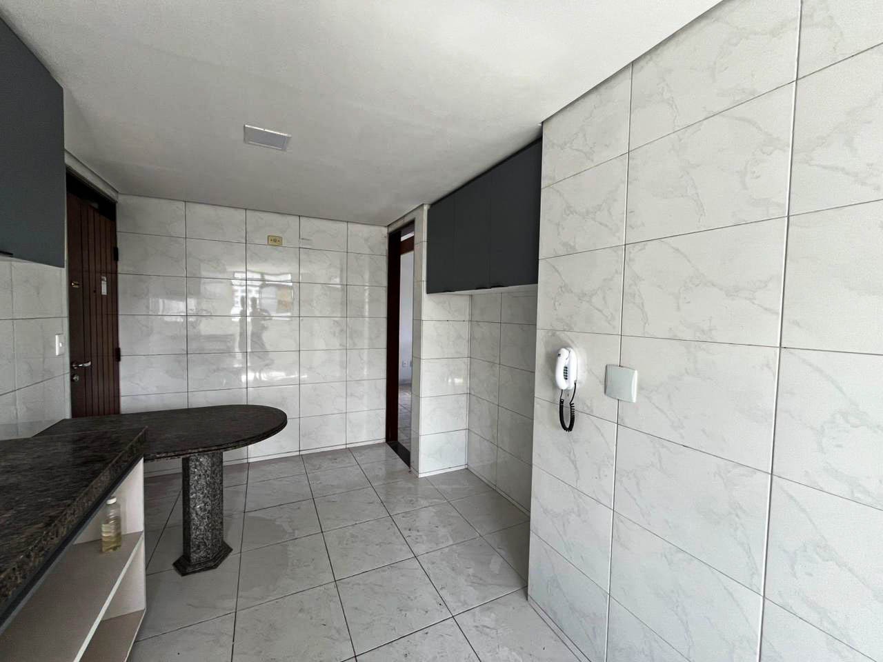 Apartamento à venda no Cabo Branco: 