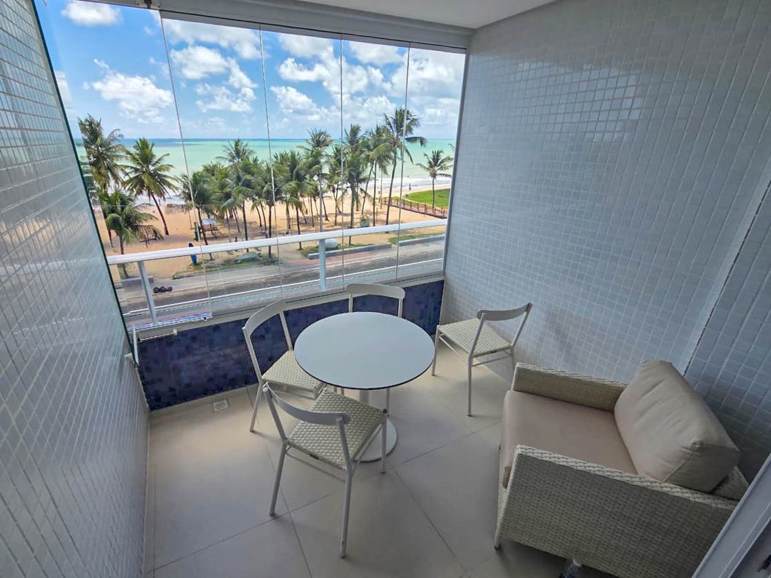 Apartamento à venda no Intermares: 