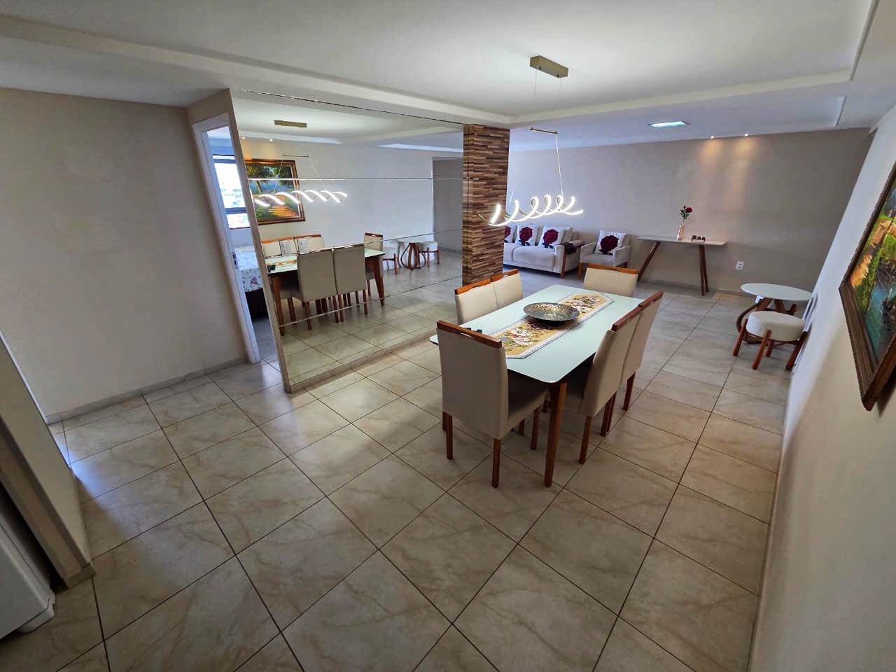 Apartamento à venda no Cabo Branco: 