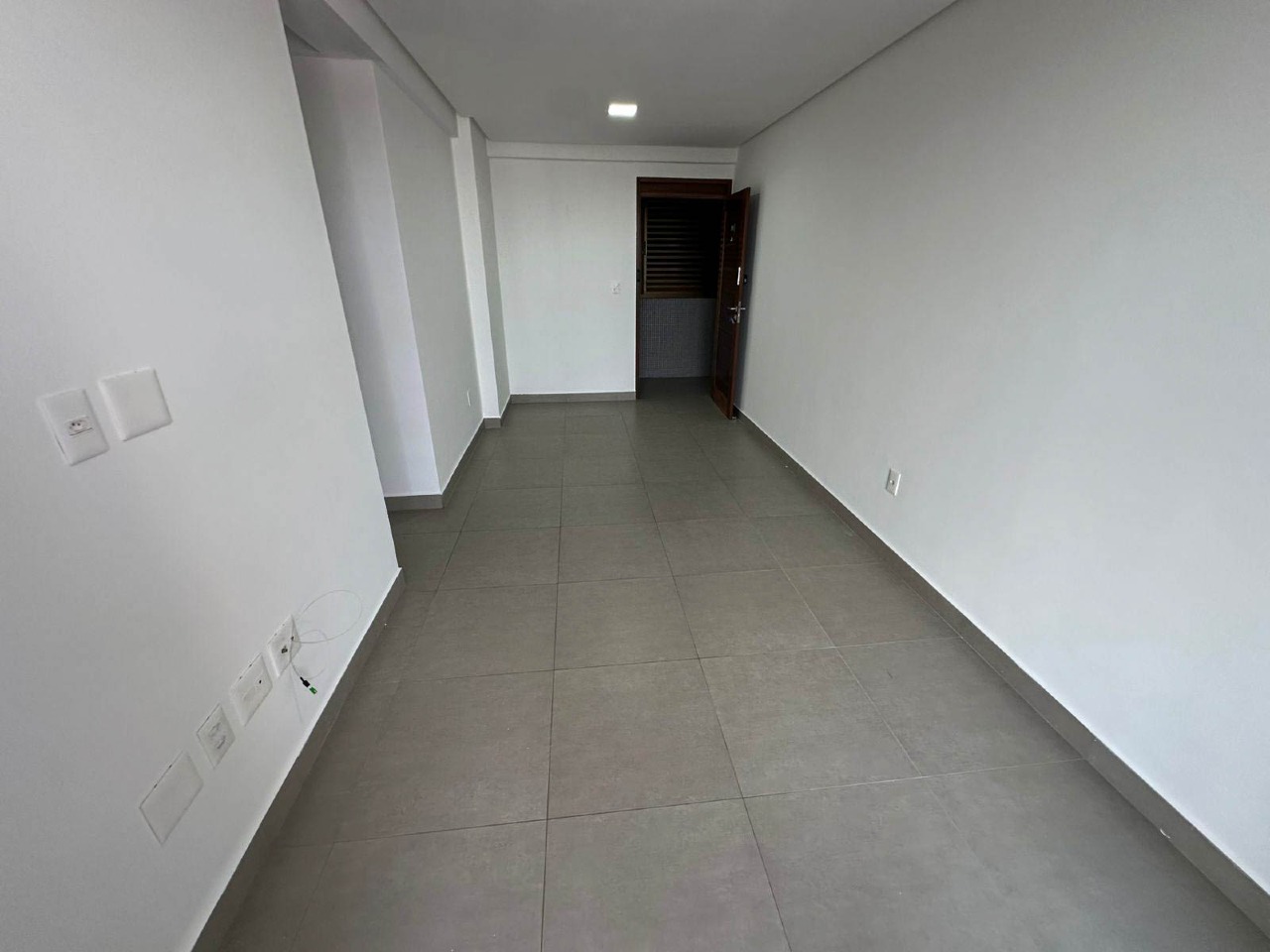 Apartamento para aluguel no Tambauzinho: 