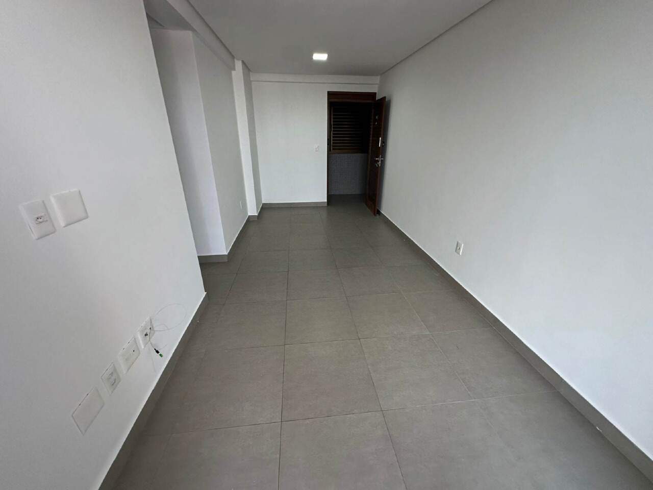 Apartamento para aluguel no Tambauzinho: 