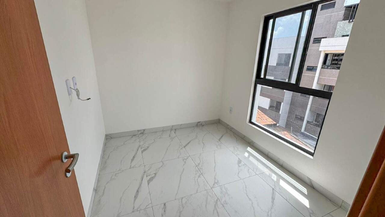 Apartamento Duplex à venda no Bessa: 