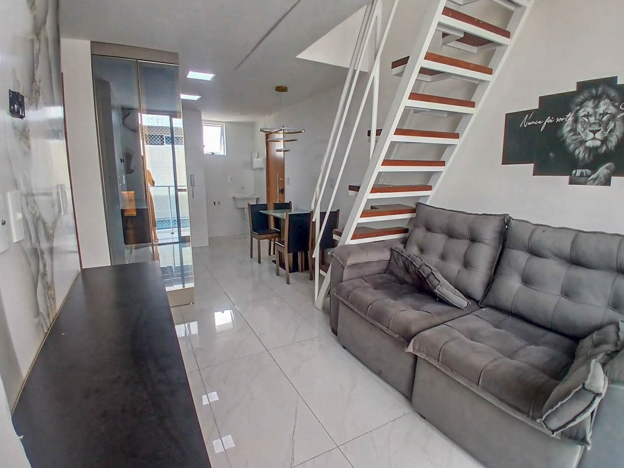 Cobertura à venda no Intermares: 